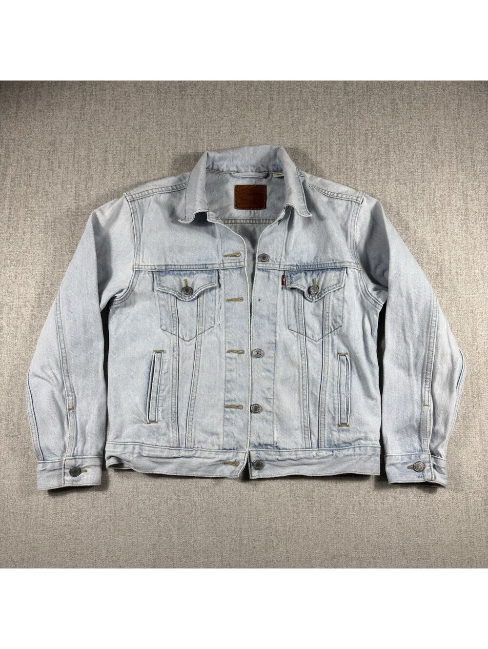 Levi’s Women’s Trucker Denim Jacket Size S Light Wash 100% Cotton Classic Blue